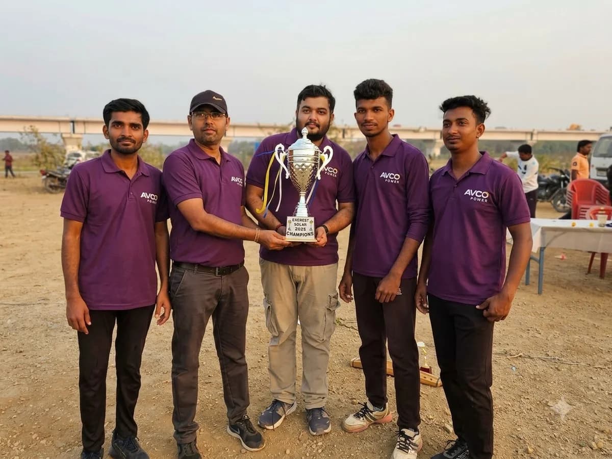 Everest Solar 2025 champions